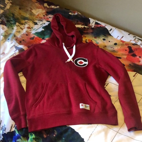 Red Canadian Olympic team hoodie - Picture 5 of 5